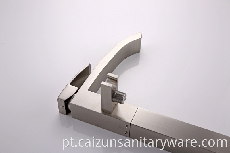 Brushed Freestanding Bathtub Faucet